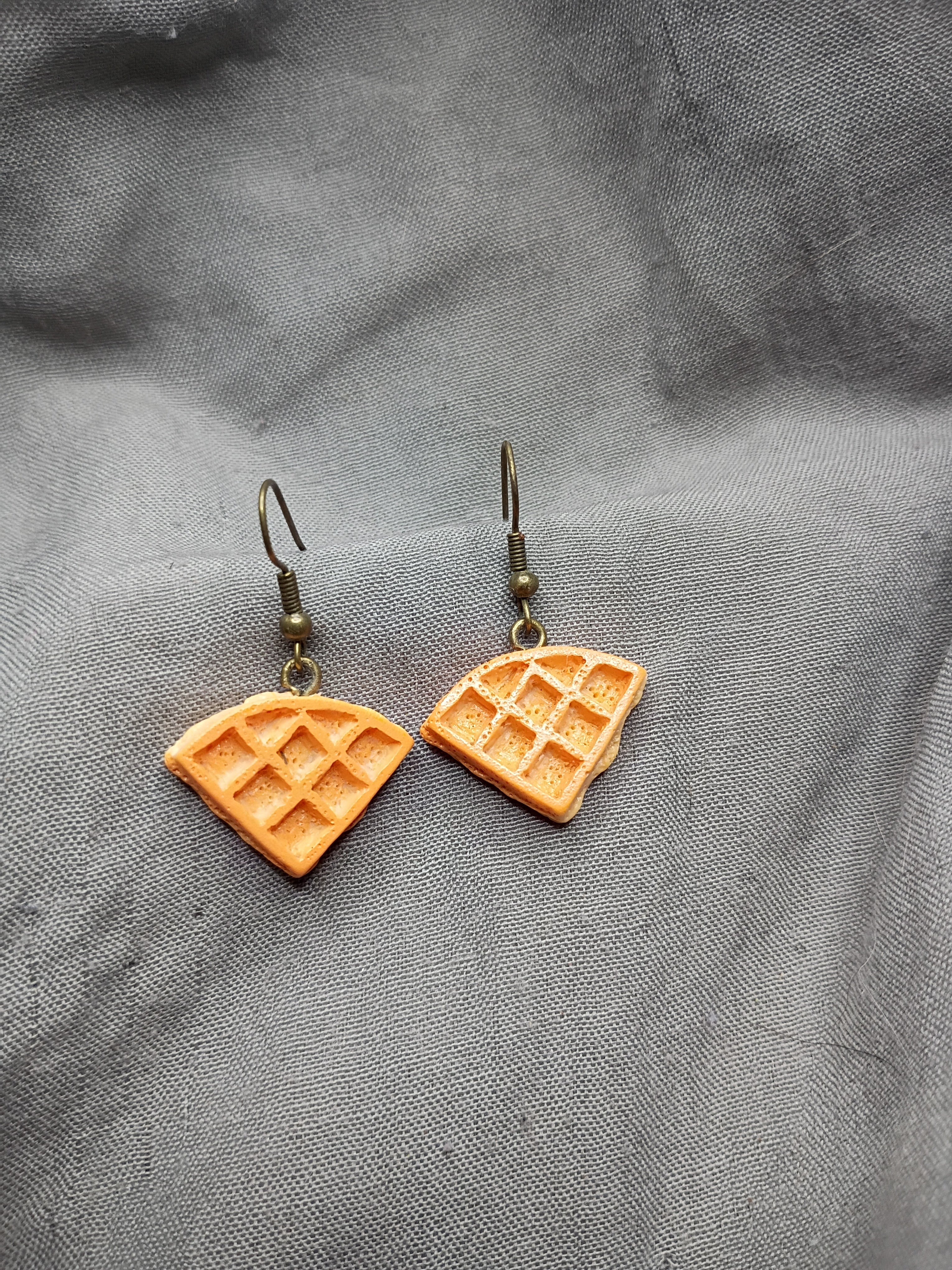 Waffle earrings