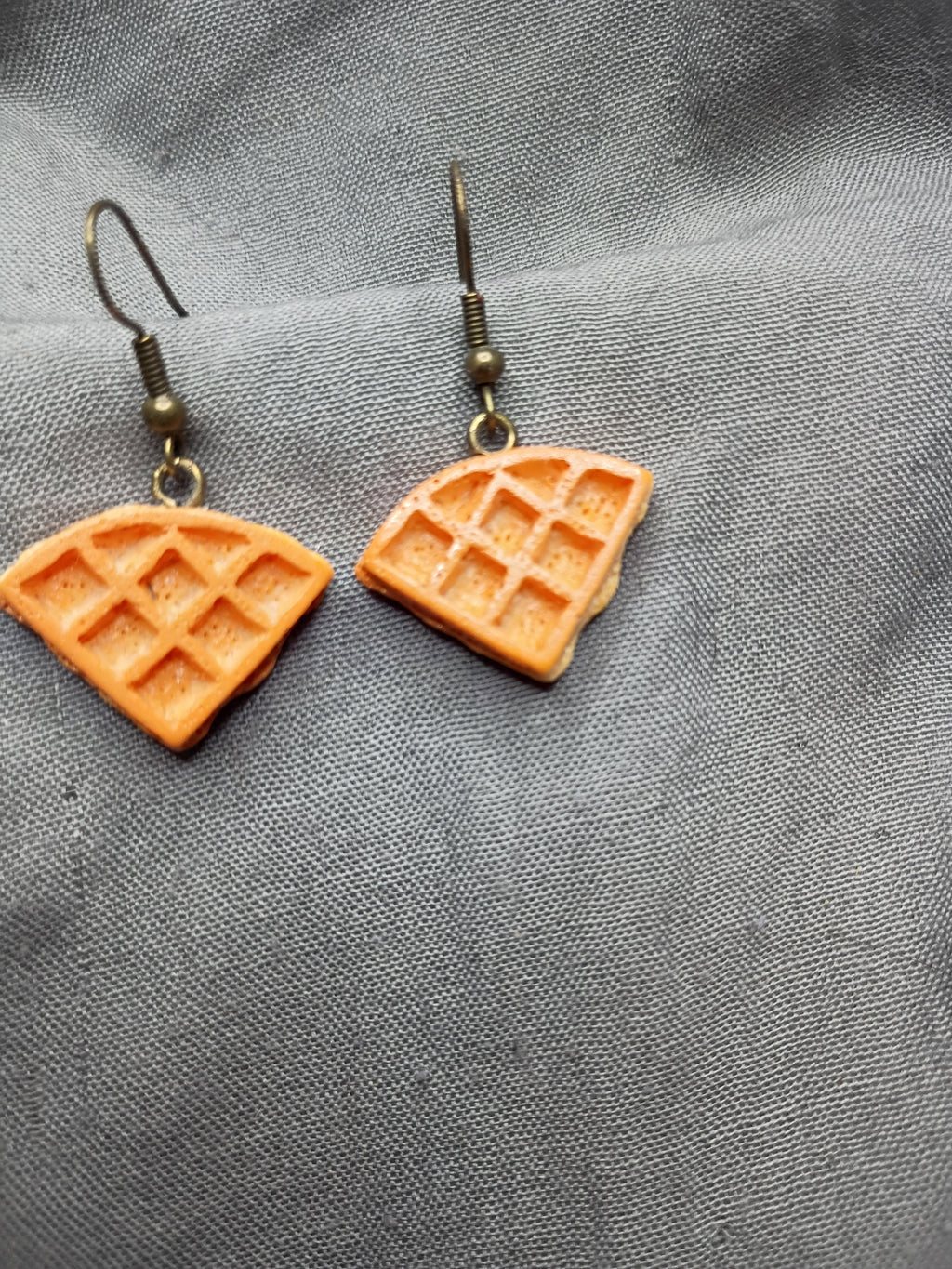 Waffle earrings
